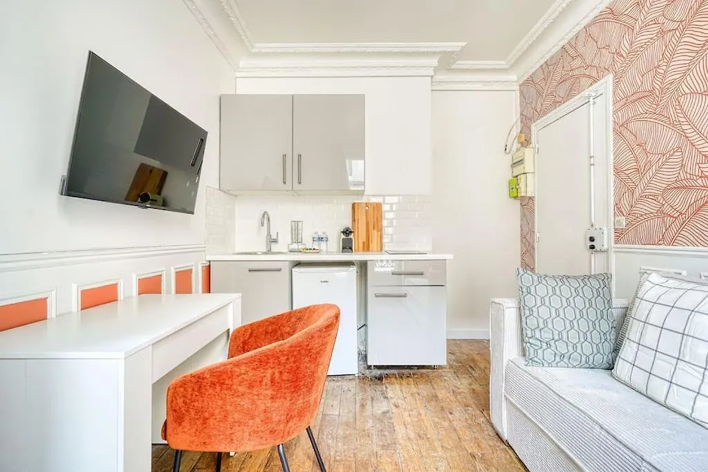 Green Apartment Paris City Center